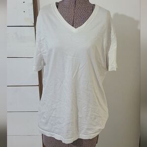Mens V-Neck Banana Republic White T-shirt 100%  Supima Cotton Size Medium